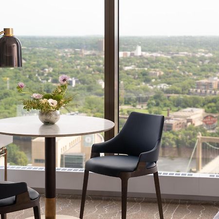 Four Seasons Hotel มินนีแอโพลิส ภายนอก รูปภาพ
